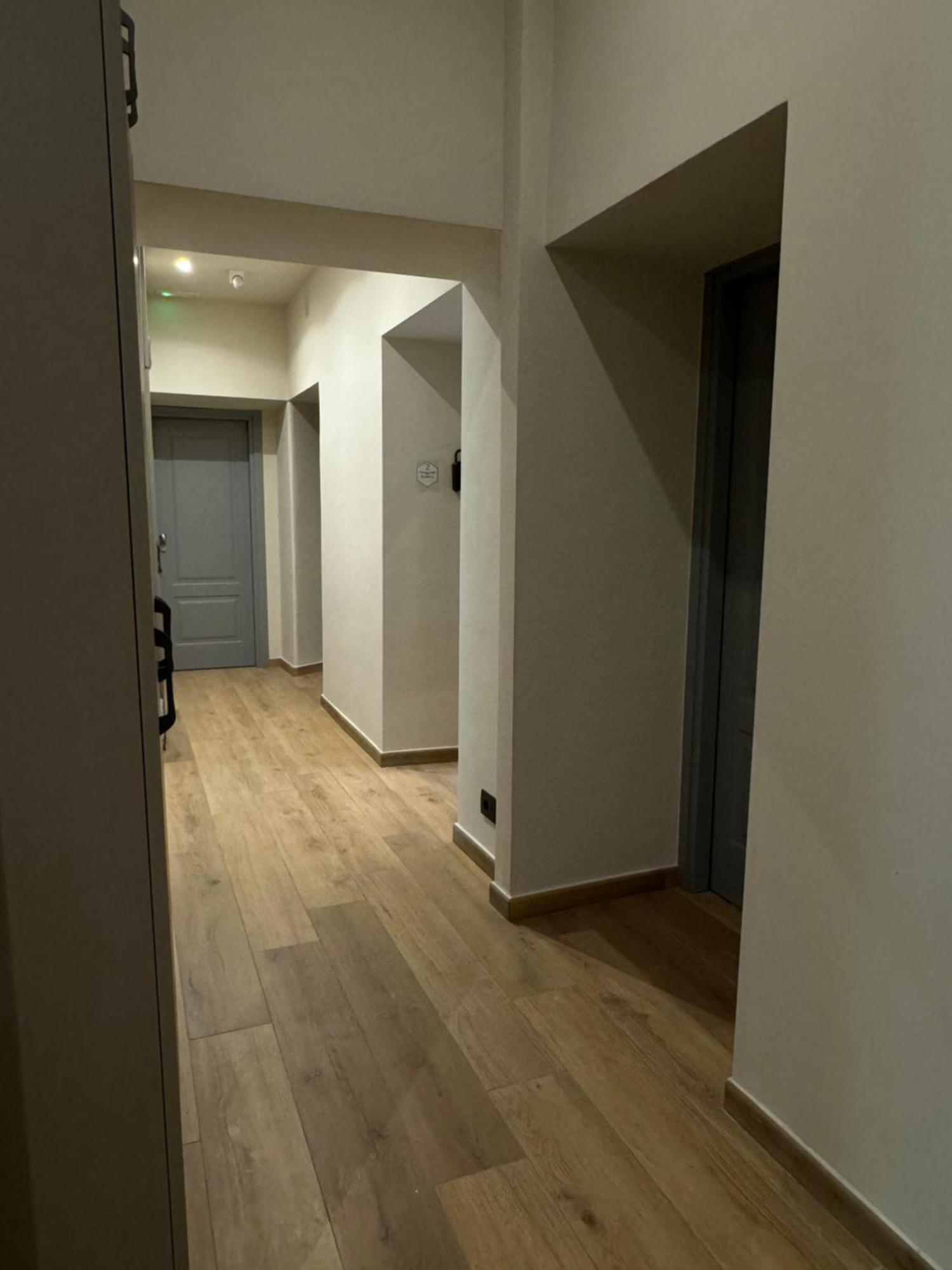 Honeycomb Guesthouse روما المظهر الخارجي الصورة