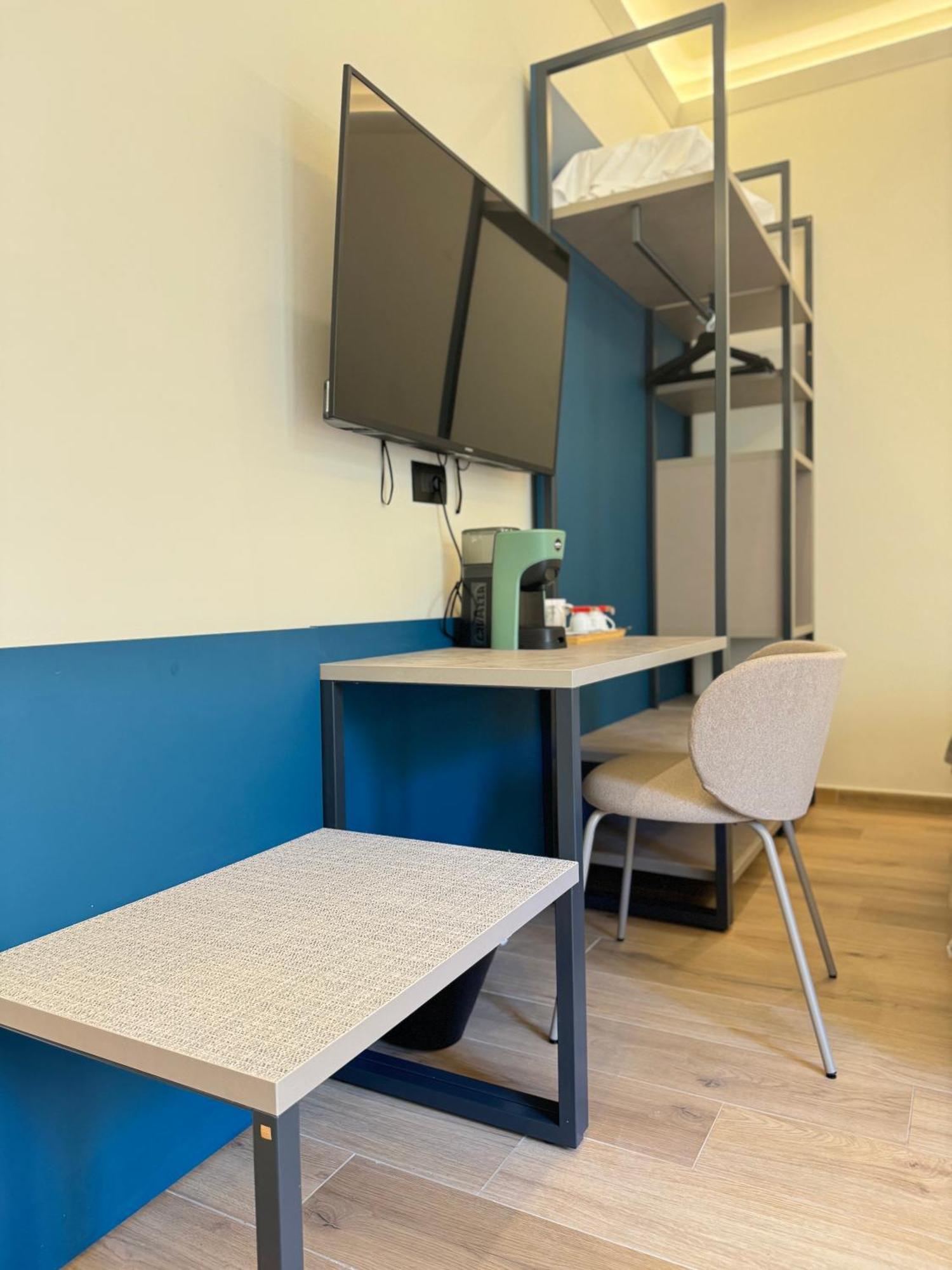 Honeycomb Guesthouse روما المظهر الخارجي الصورة