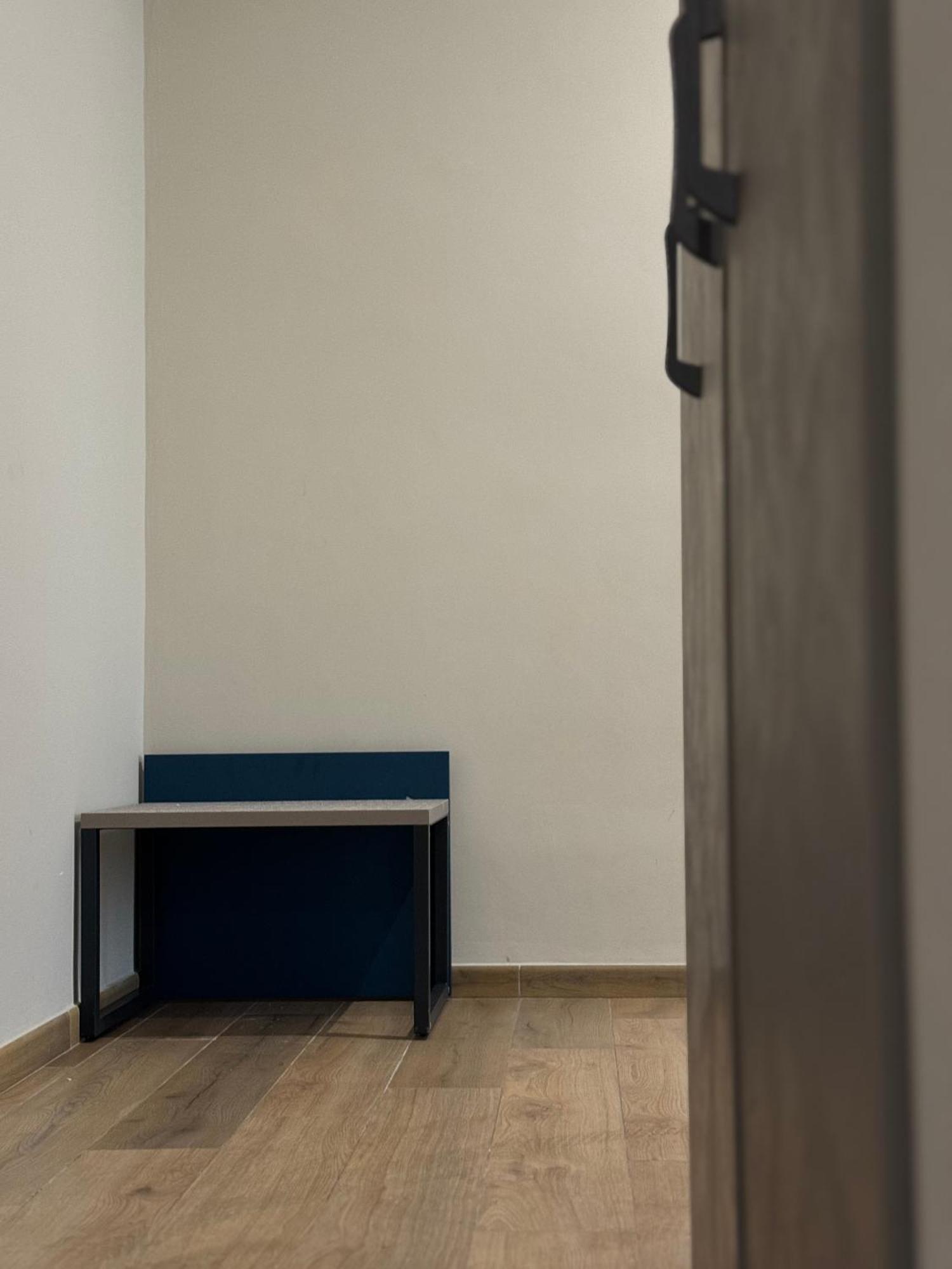 Honeycomb Guesthouse روما المظهر الخارجي الصورة