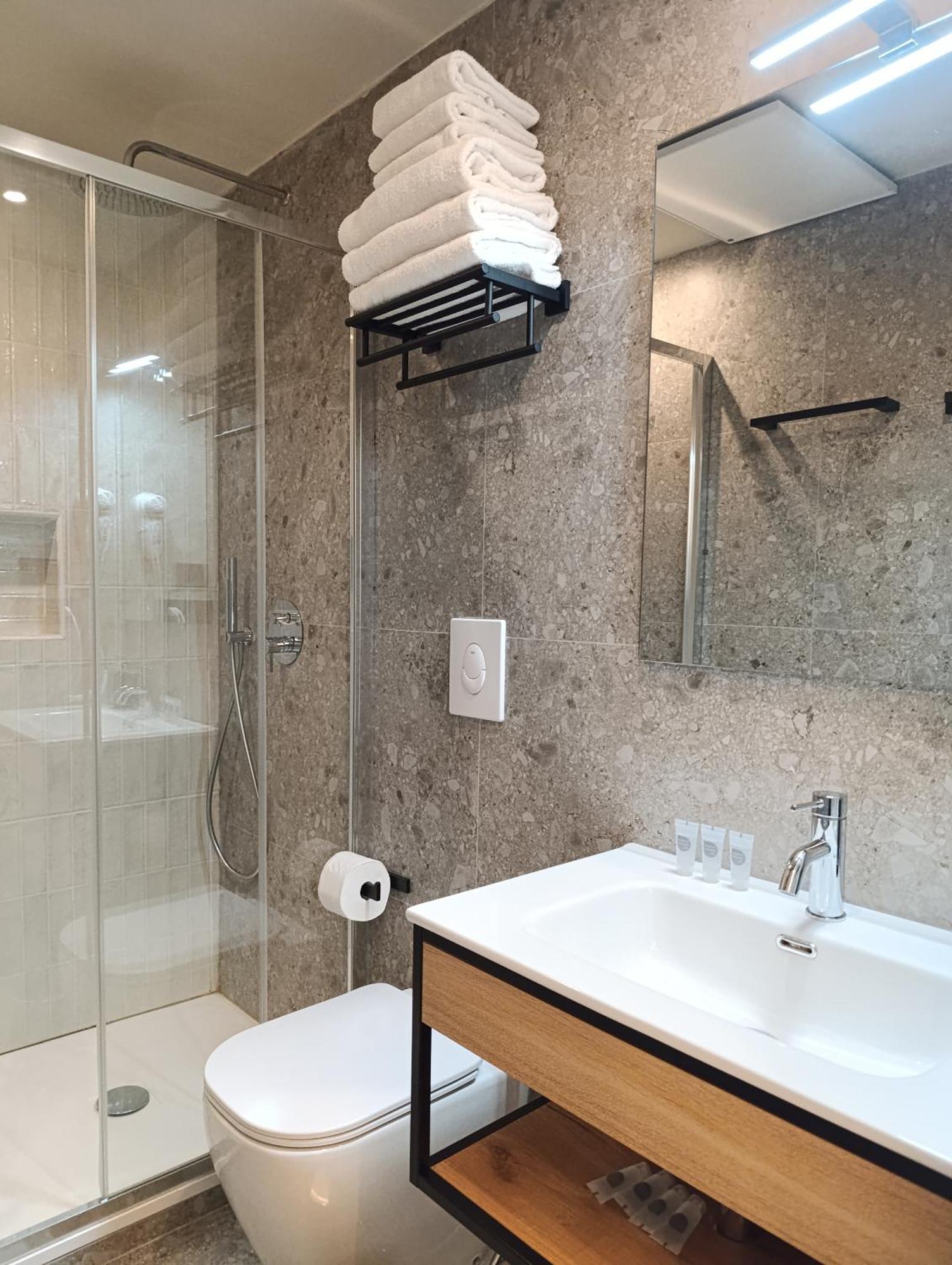 Honeycomb Guesthouse روما المظهر الخارجي الصورة