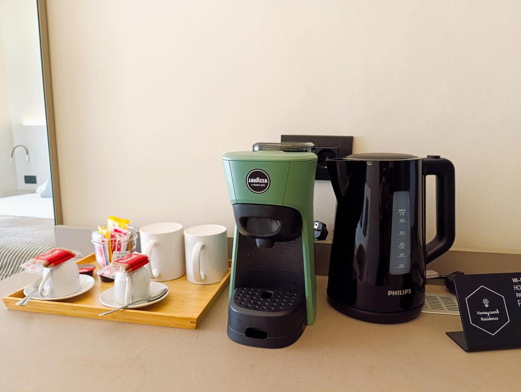 Honeycomb Guesthouse روما المظهر الخارجي الصورة