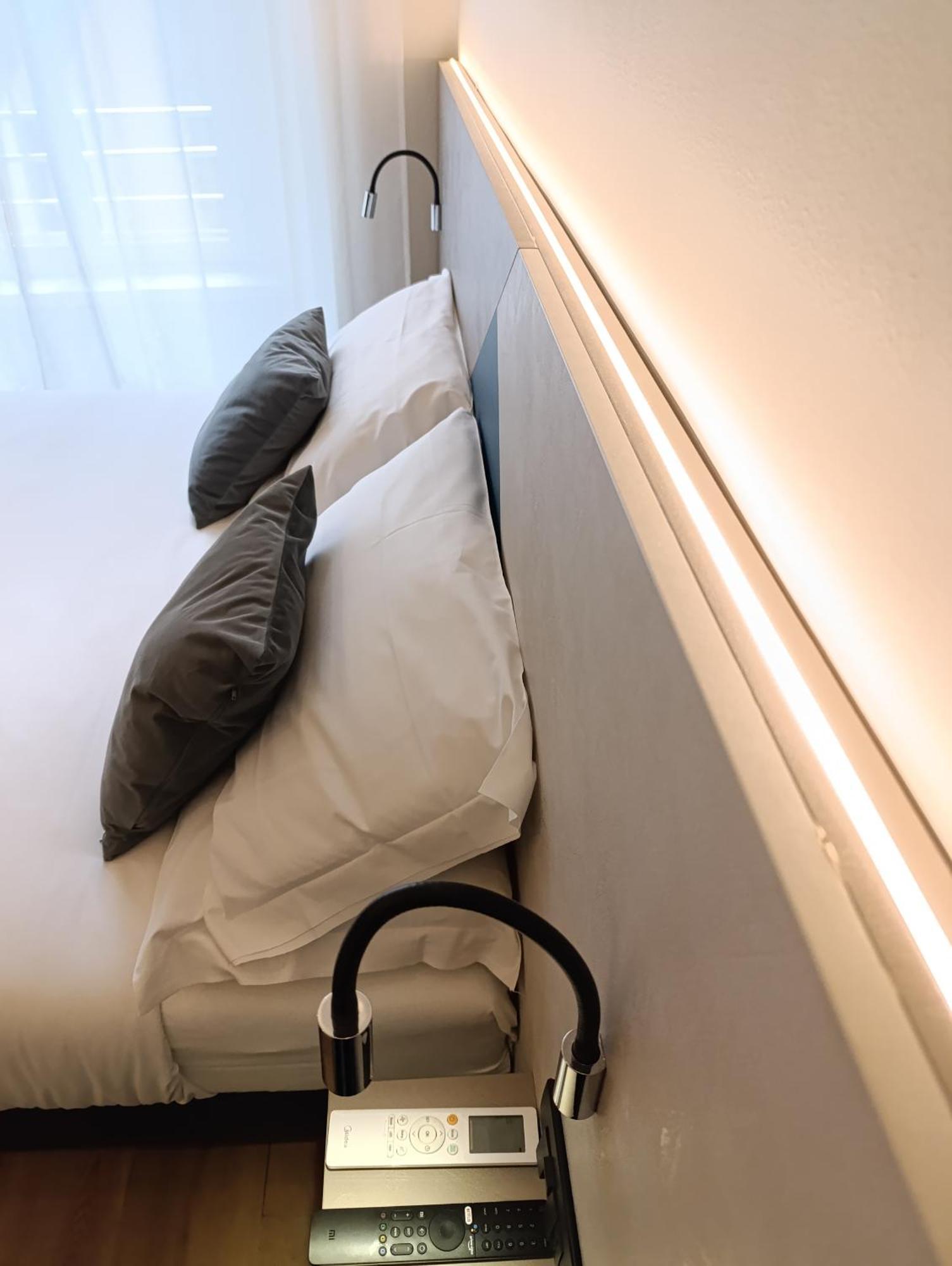 Honeycomb Guesthouse روما المظهر الخارجي الصورة