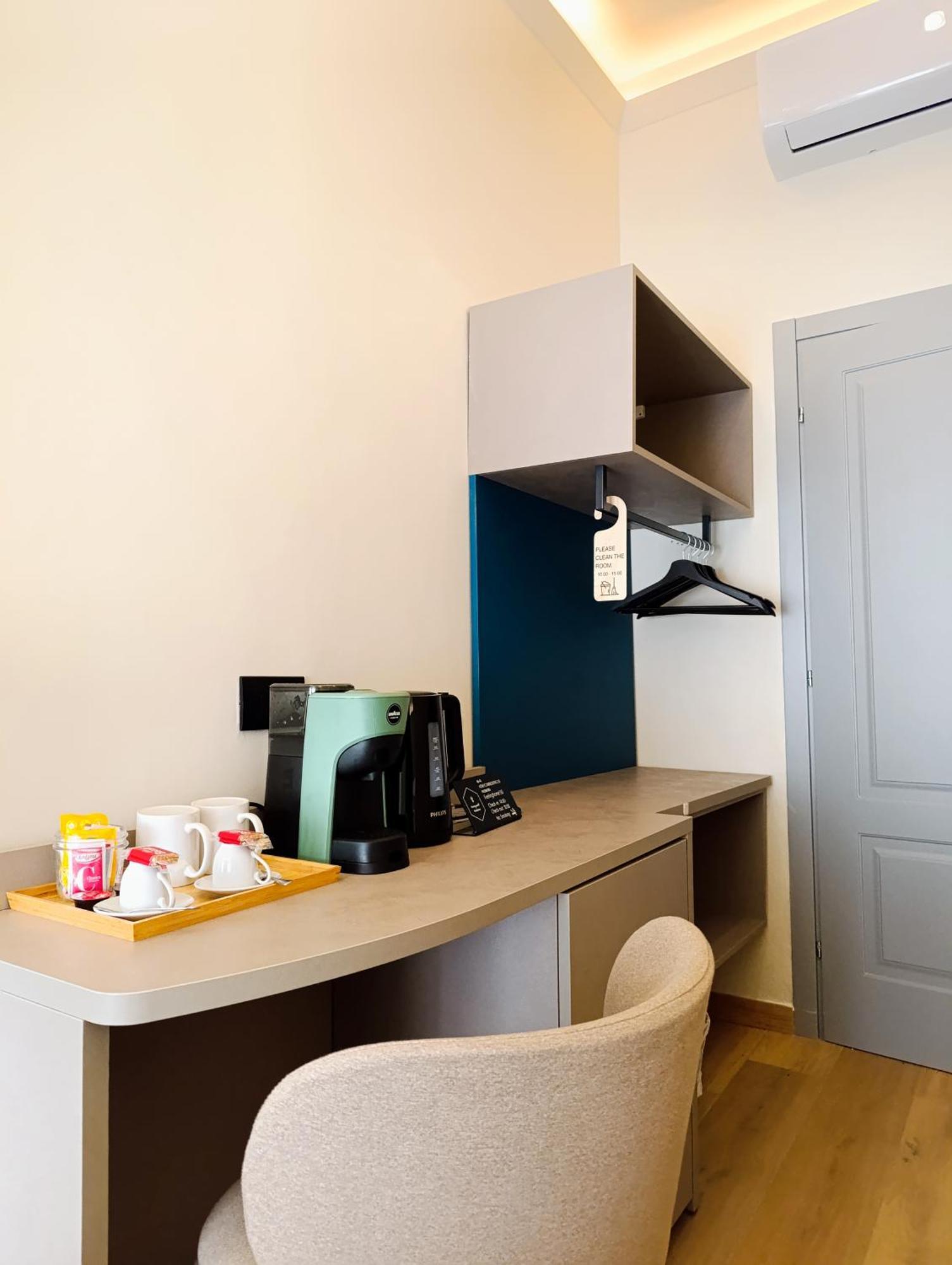 Honeycomb Guesthouse روما المظهر الخارجي الصورة